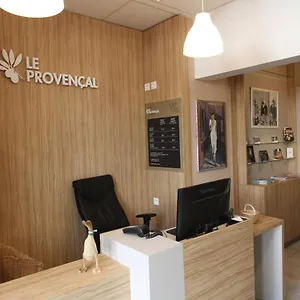 Hotel Le Provencal Tarascon